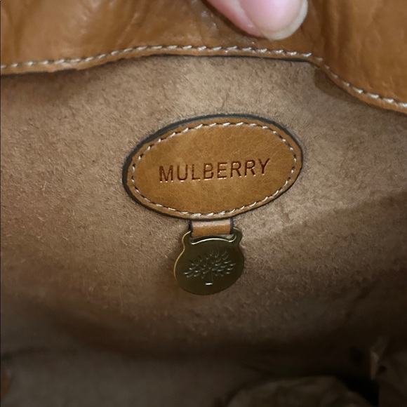 Mulberry Leather Crossbody Bag - Picture 7 of 11